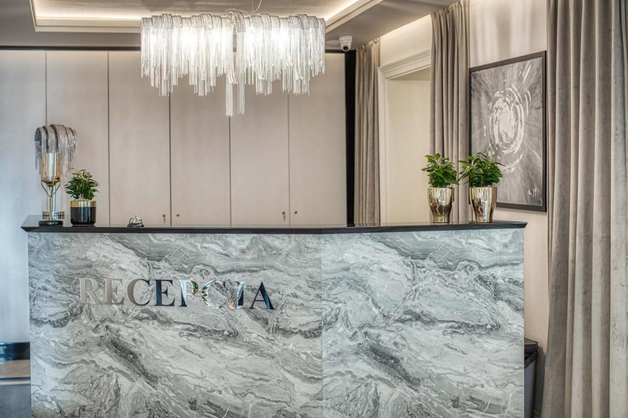 Hotel Bialy Dom Ρίμπνικ Εξωτερικό φωτογραφία