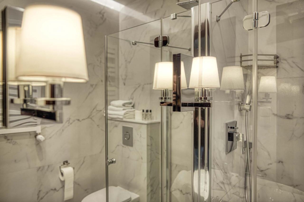 Hotel Bialy Dom Ρίμπνικ Εξωτερικό φωτογραφία