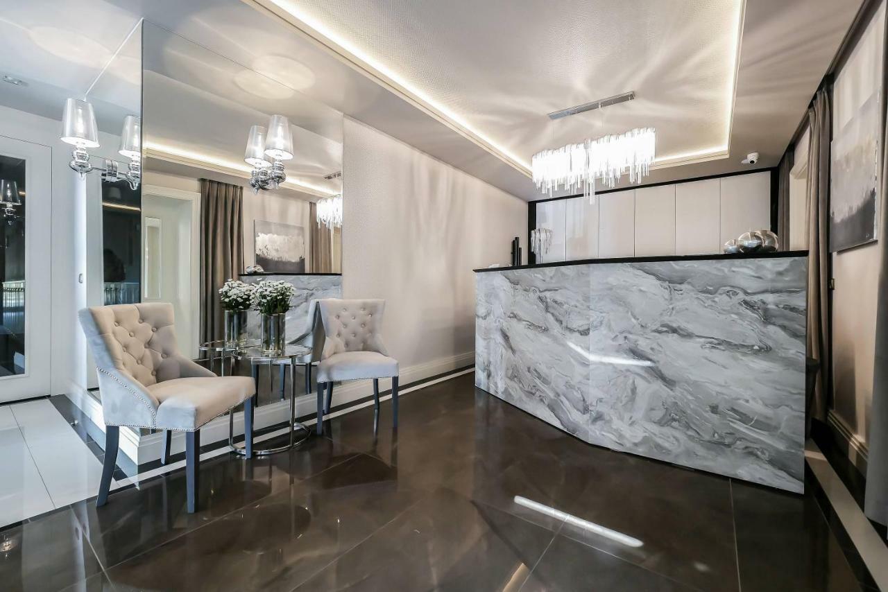 Hotel Bialy Dom Ρίμπνικ Εξωτερικό φωτογραφία
